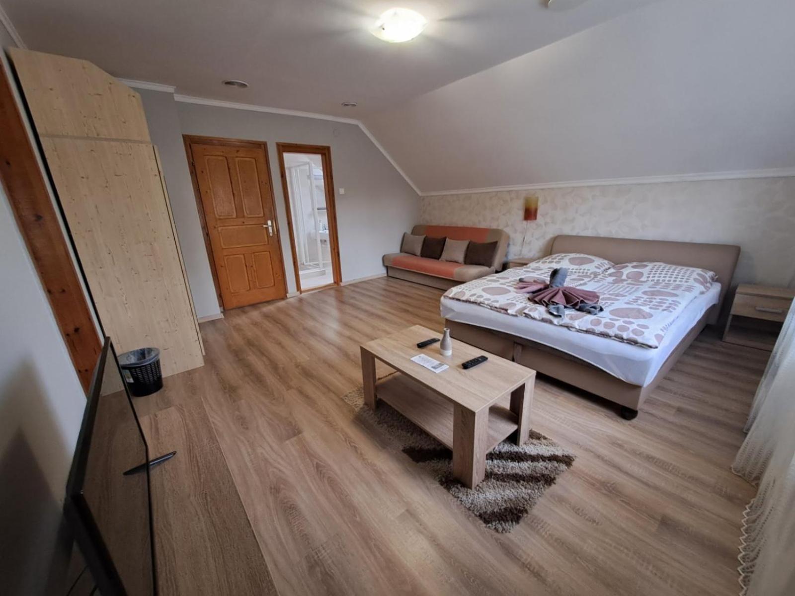 HajdúszoboszlóBerta Panzio住宿加早餐旅馆 客房 照片